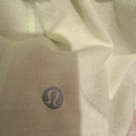 Lululemon Twist & Toil Tank with built in Bra - Picture 5 of 6